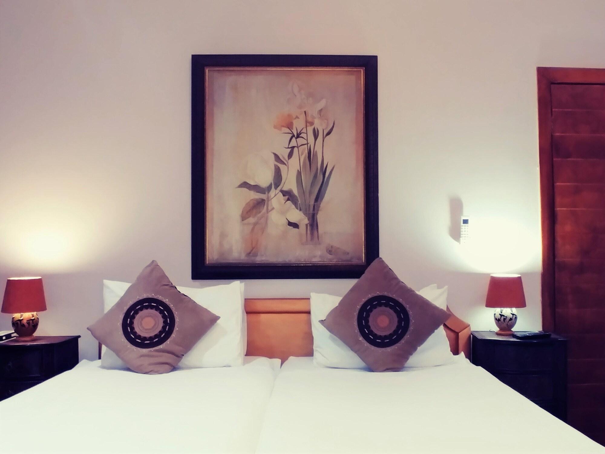 Winelands Villa Guesthouse And Cottages Somerset West Eksteriør bilde